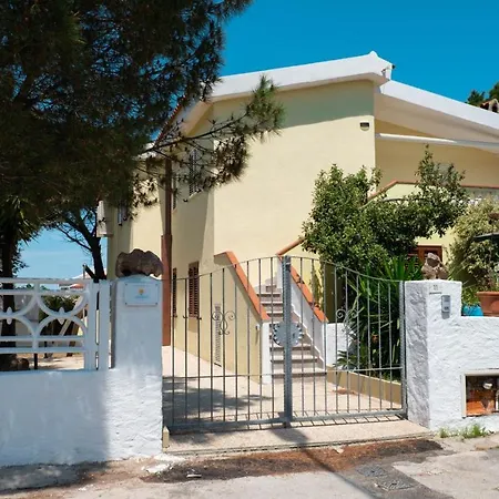 Prázdninový dům Santu Juanne -ammentos Posada- A Due Passi Dalla San Giovanni (Nuoro)